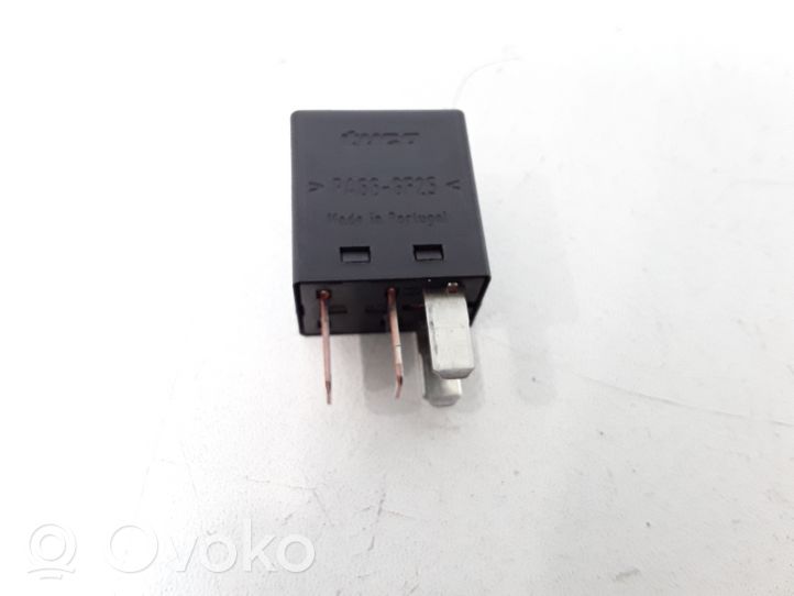 Volvo S40 Other relay 5M5T14B192AA