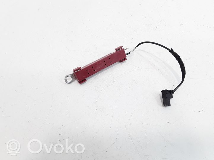 Volvo S40 Antenos stiprintuvas 8673656