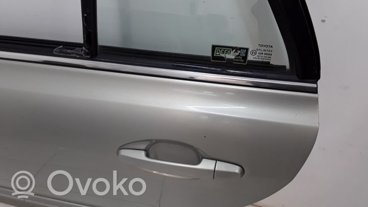 Toyota Avensis T250 Rear door 