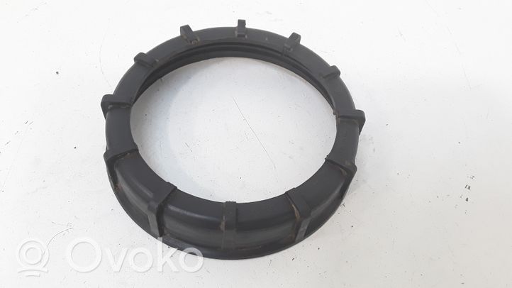 Volkswagen PASSAT B5 In tank fuel pump screw locking ring/nut 321201375A