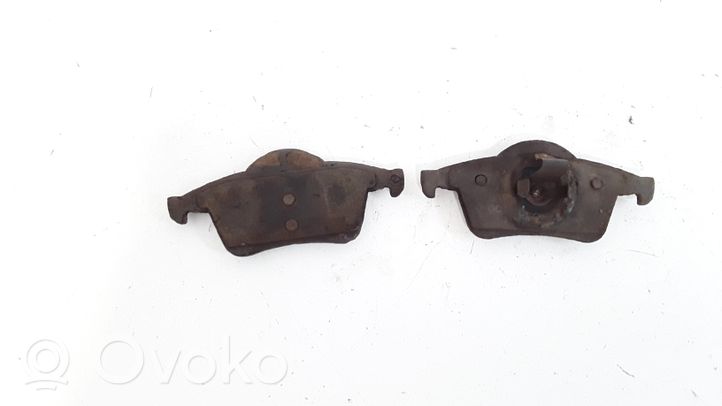 Volvo V70 Brake pads (rear) 