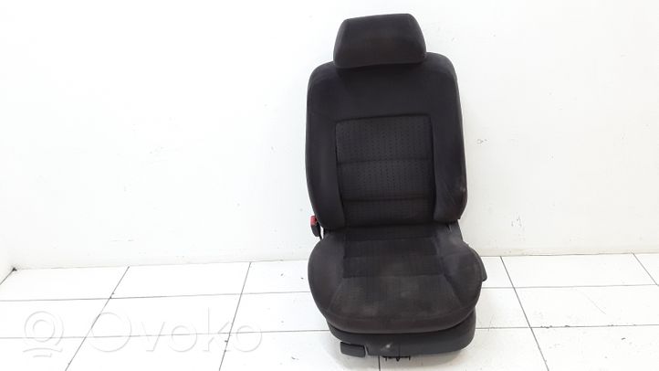 Volkswagen PASSAT B5 Front driver seat 