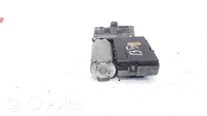 Volkswagen PASSAT B5 Sunroof motor/actuator 8D0959591