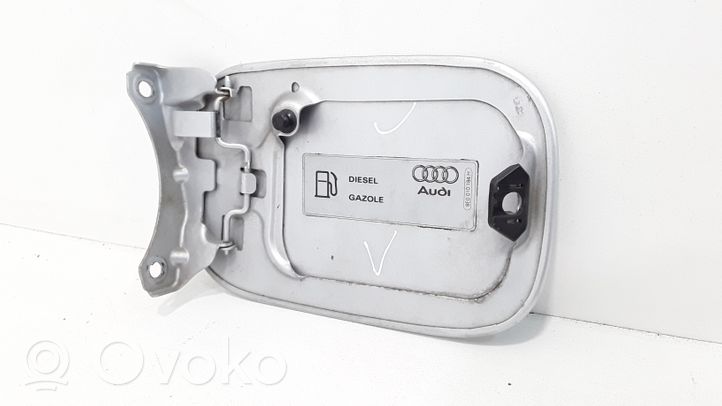 Audi A4 S4 B6 8E 8H Sportello del serbatoio del carburante 8E0010184
