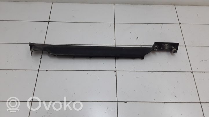 Opel Zafira A Moldura protectora del borde trasero 24463398