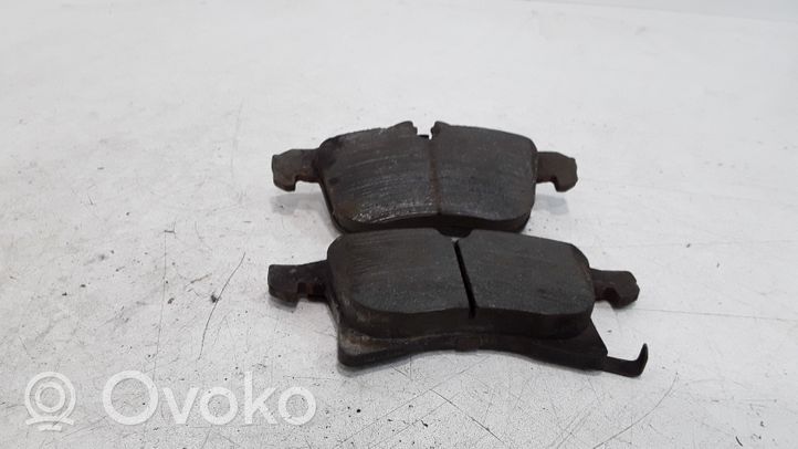 Opel Zafira A Brake pads (front) 