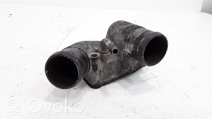 Opel Vectra C Thermostat/thermostat housing TH685792