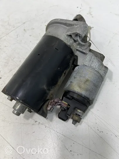 BMW 3 F30 F35 F31 Starter motor 7638194