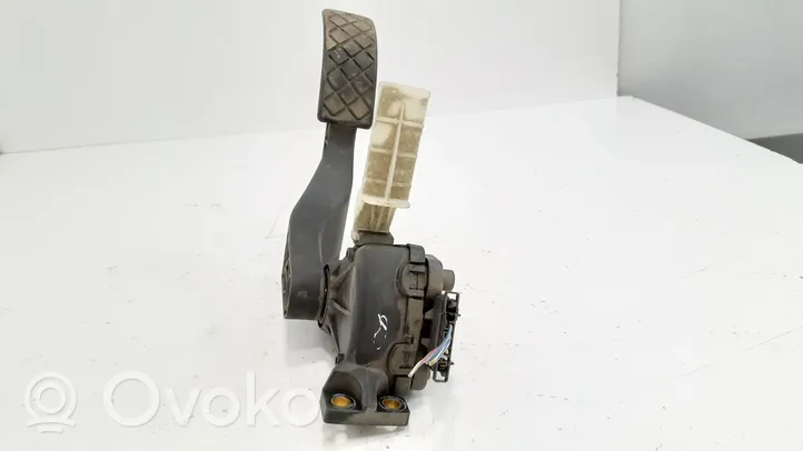 Volkswagen Golf IV Accelerator throttle pedal IJI721503