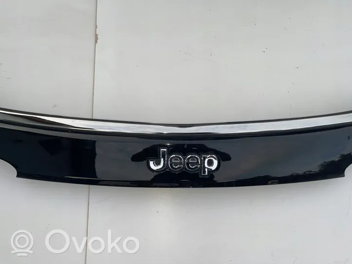 Jeep Compass Trunk door license plate light bar 5UN43TRMAC