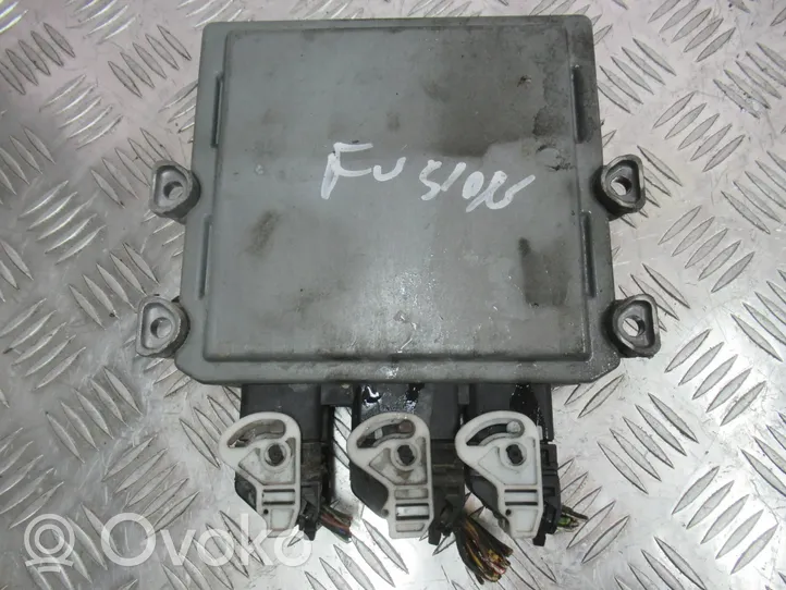 Ford Fusion Variklio valdymo blokas 7S6112A650BA