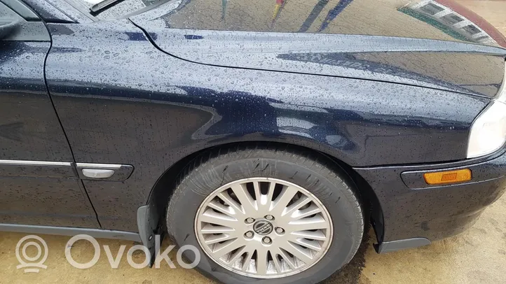 Volvo S80 Nadkole przednie 