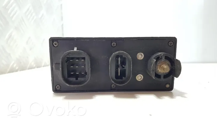 Renault 19 Przekaźnik / Modul układu ogrzewania wstępnego 7700856789