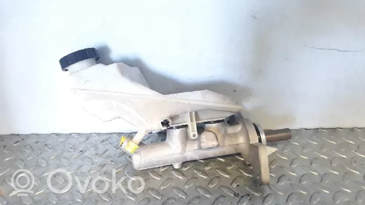 Toyota Corolla Verso E121 Główny cylinder hamulca 3224