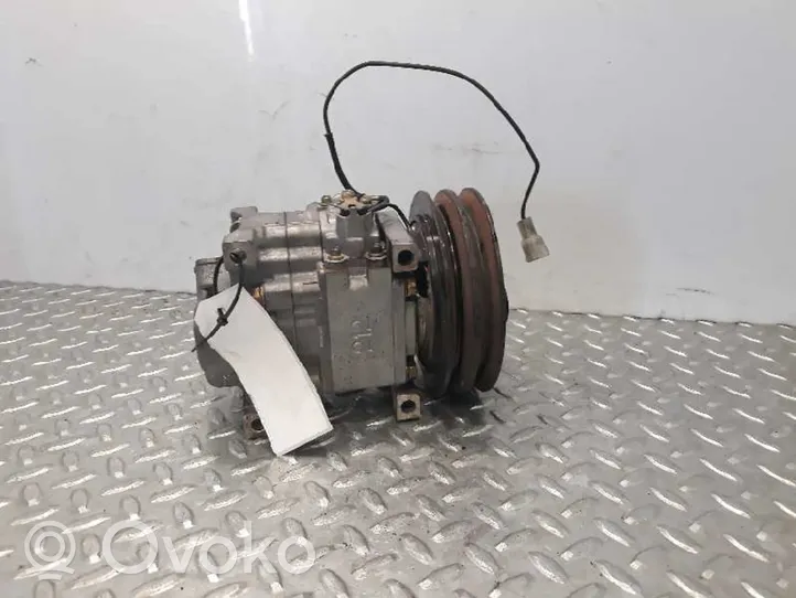 Mazda 323 F Ilmastointilaitteen kompressorin pumppu (A/C) H12A1AA4DM