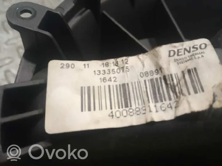 Opel Corsa D Obudowa nagrzewnicy 13335075