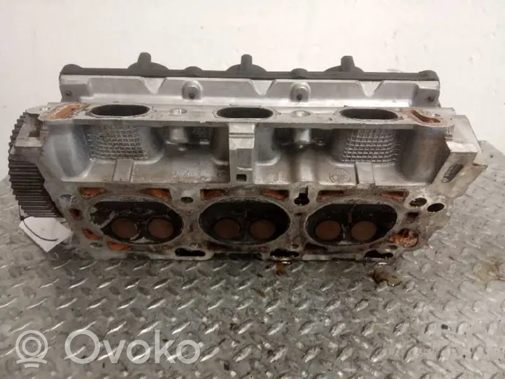 Chrysler 300M Engine head 