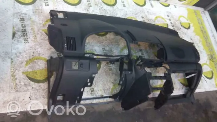 Toyota Corolla Verso AR10 Kit airbag avec panneau 
