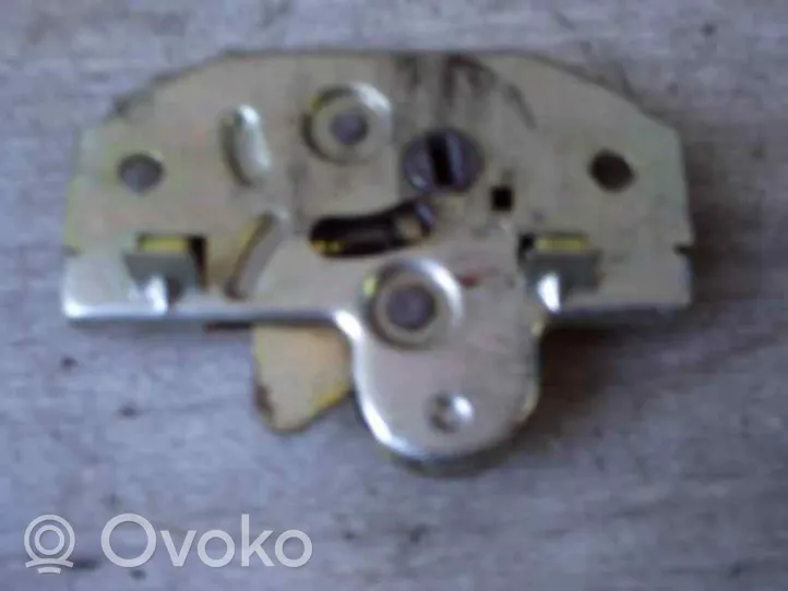 Opel Corsa A Tailgate lock latch 