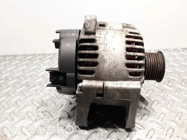 Renault Megane II Generatore/alternatore 8200495294