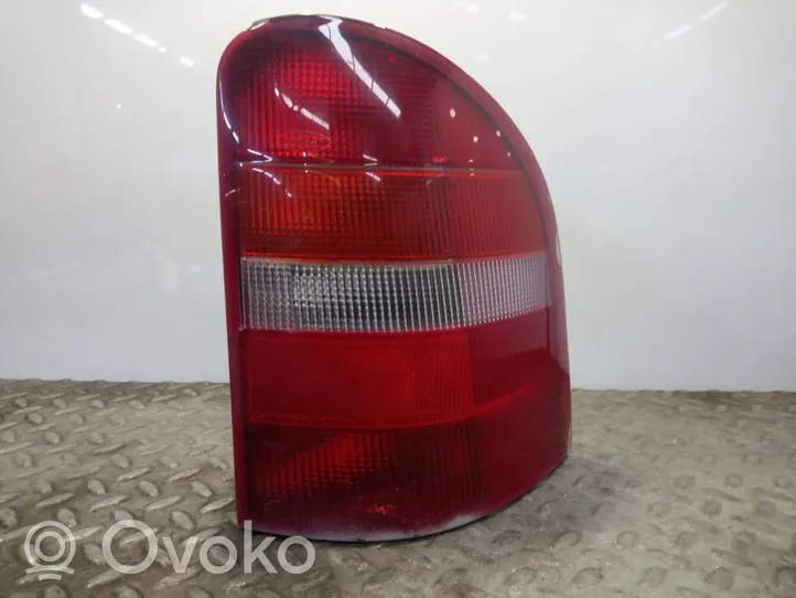 Ford Mondeo MK I Lampa tylna 