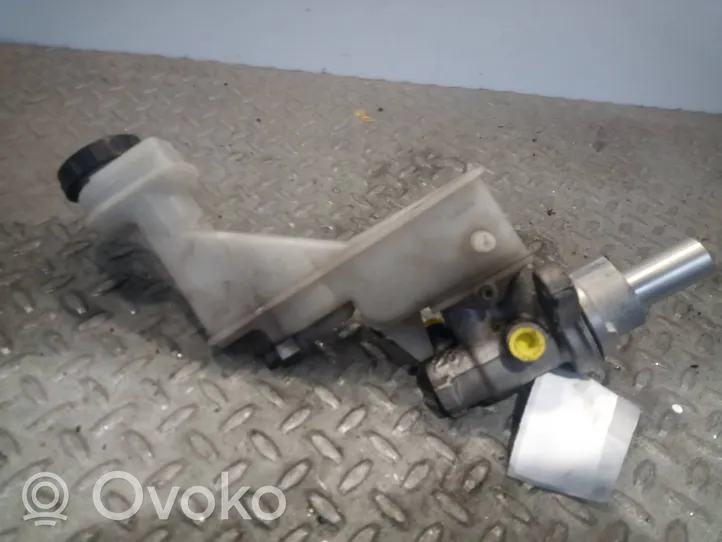 Nissan Qashqai Główny cylinder hamulca 0204Y2427B