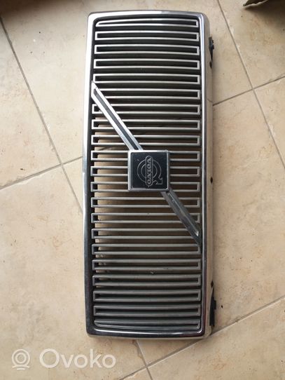 Volvo 850 Grille de calandre avant 1358486