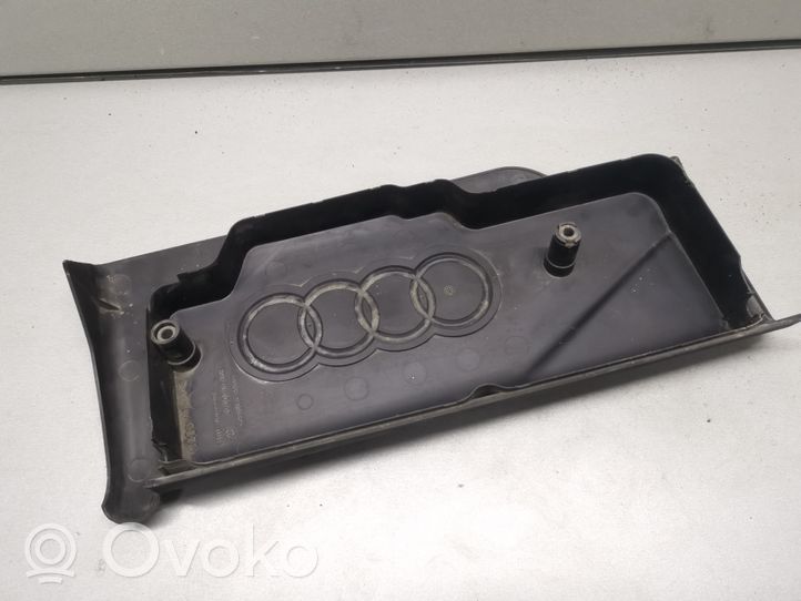 Audi A8 S8 D2 4D Couvercle cache moteur 077103724C