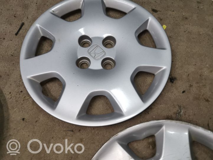 Honda Civic R15 wheel hub/cap/trim 