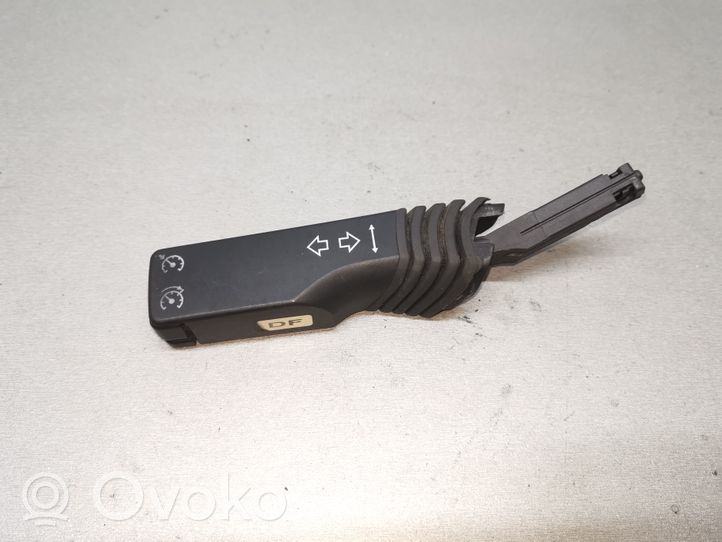 Opel Vectra C Indicator stalk 09181072