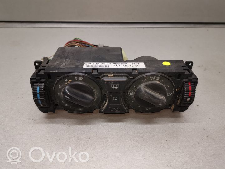 Mercedes-Benz E W210 Ilmastoinnin ohjainlaite 2108303185