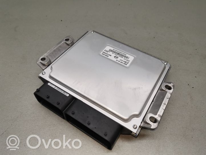 SsangYong Rodius Calculateur moteur ECU A6655404432