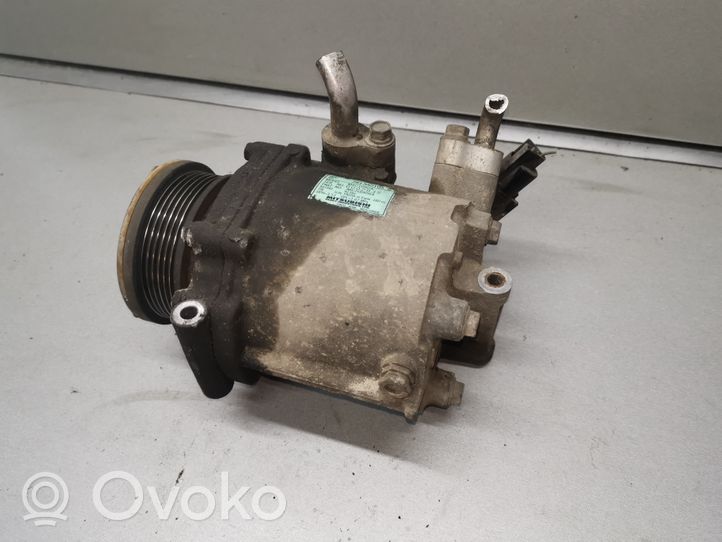 Mitsubishi Grandis Compresor (bomba) del aire acondicionado (A/C)) 7813A010