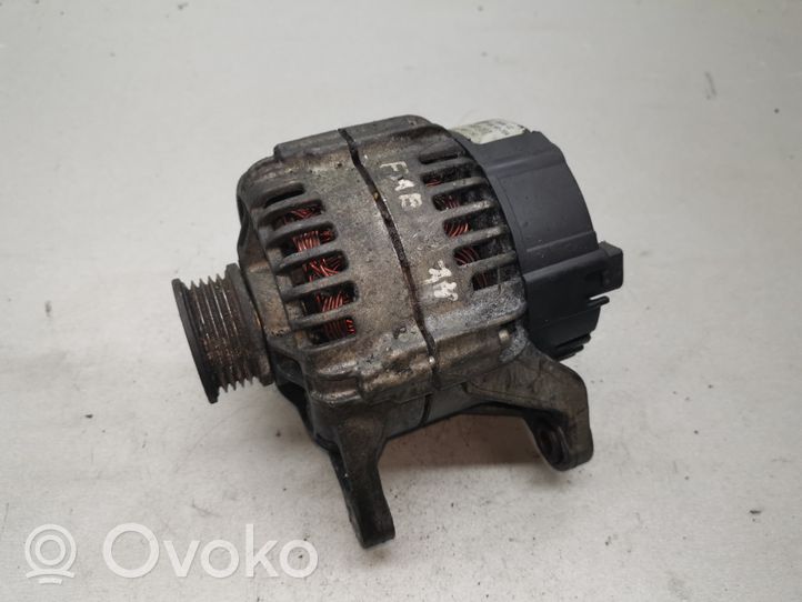 Skoda Fabia Mk1 (6Y) Generatore/alternatore 047903017