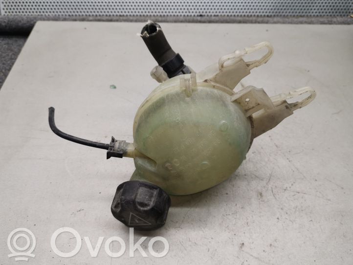 Peugeot 207 Vase d'expansion / réservoir de liquide de refroidissement