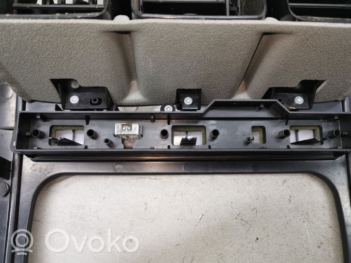 Dodge Grand Caravan Panel klimatyzacji 05009036AA