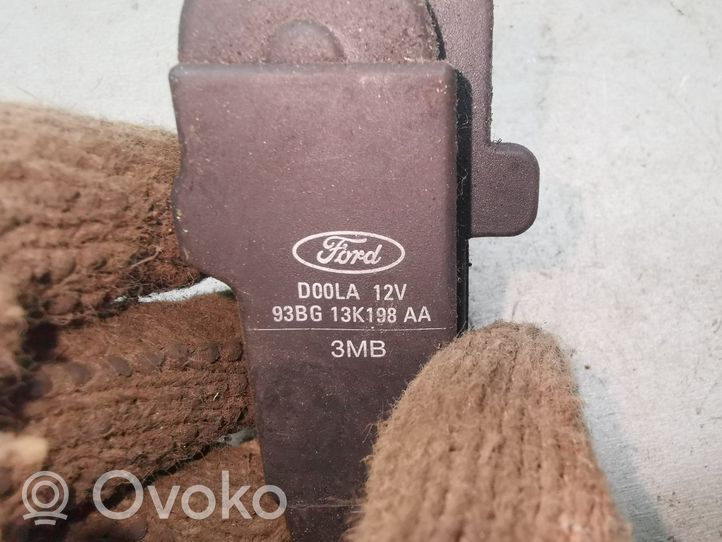 Ford Mondeo MK I Žibintų aukščio reguliavimo varikliukas 93BG13K198AA