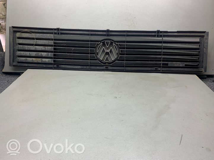 Volkswagen I LT Grille calandre supérieure de pare-chocs avant 281853653F