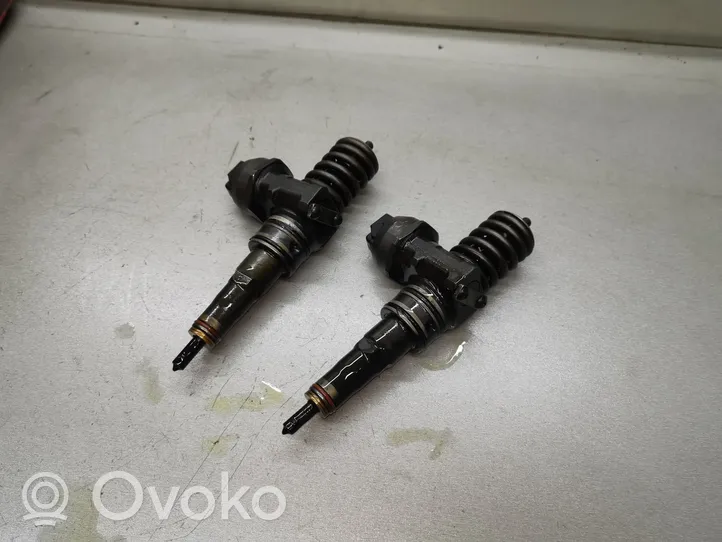 Volkswagen Polo Fuel injectors set 045130073T