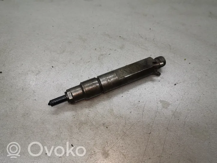 Audi A4 S4 B5 8D Injecteur de carburant 028130201G