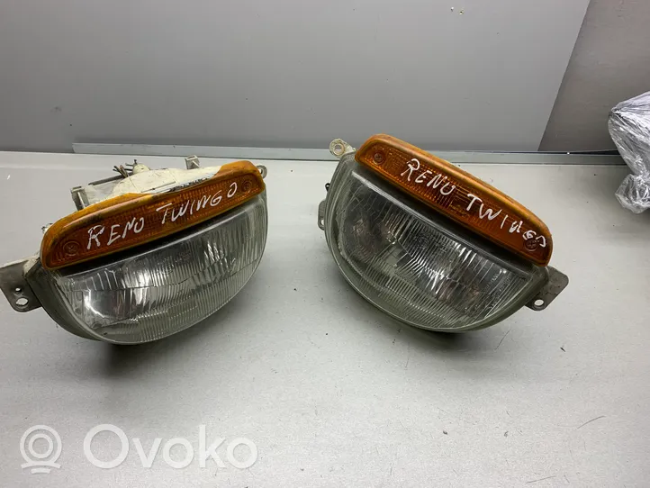 Renault Twingo I Headlight/headlamp 