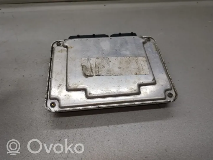 Ford Galaxy Sterownik / Moduł ECU 0281010221