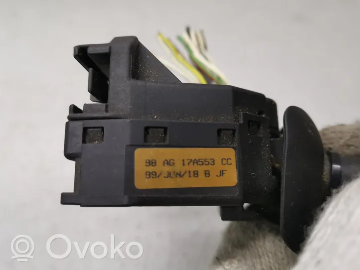 Ford Focus Leva/interruttore dell’indicatore di direzione e tergicristallo 98AG13335AE