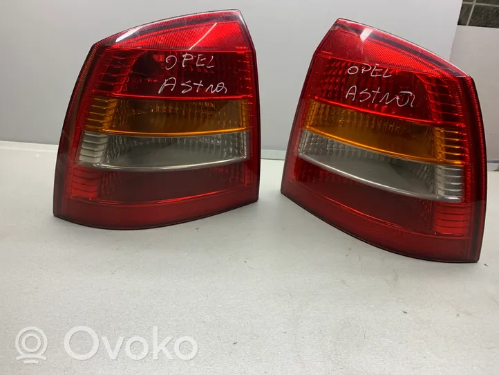 Opel Astra G Lampa tylna 