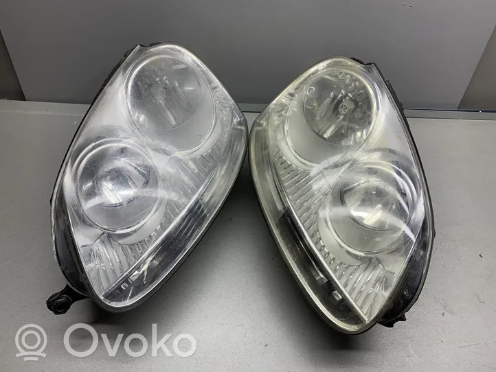 Volkswagen Golf V Lampa przednia 