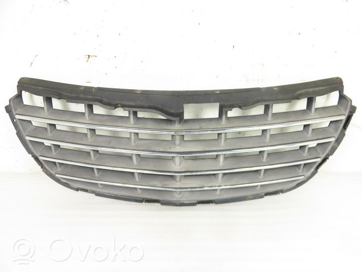 Chrysler Pacifica Grille de calandre avant 