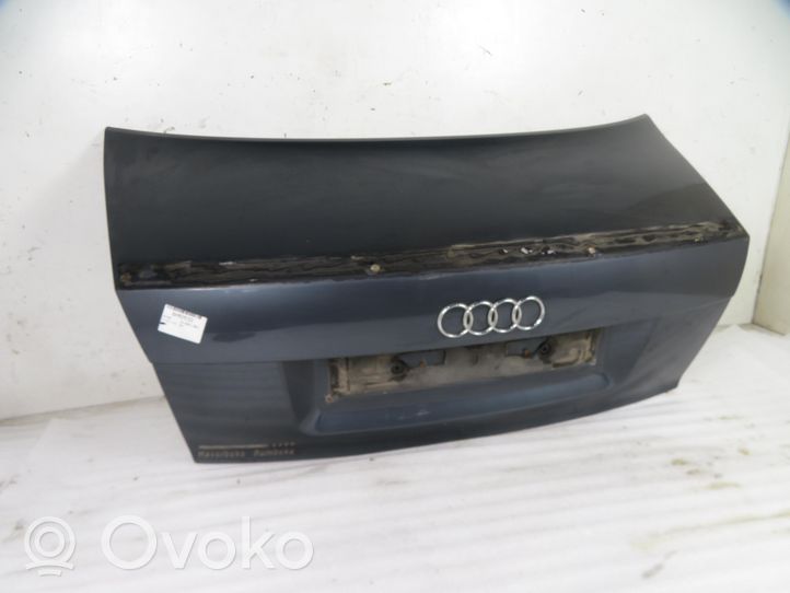 Audi A4 S4 B6 8E 8H Couvercle de coffre 