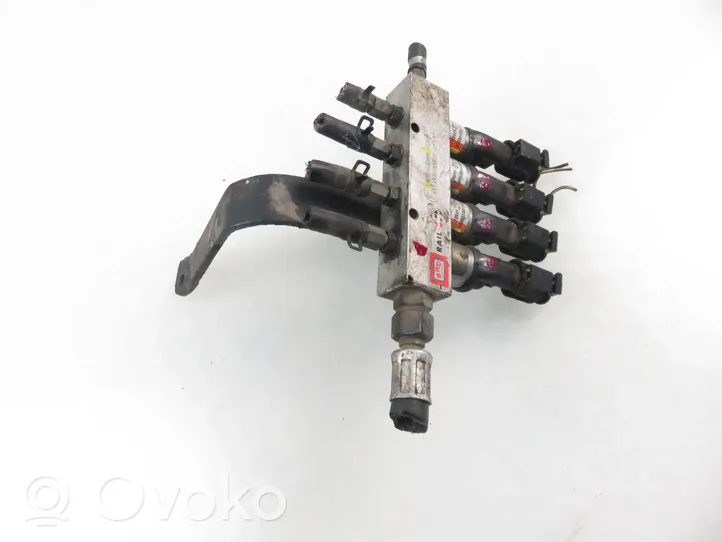 Mitsubishi L200 LP gas injectors set 