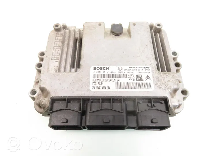 Dodge Caravan Variklio valdymo blokas 9663268380