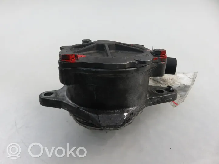 Volvo 260 Vacuum pump 